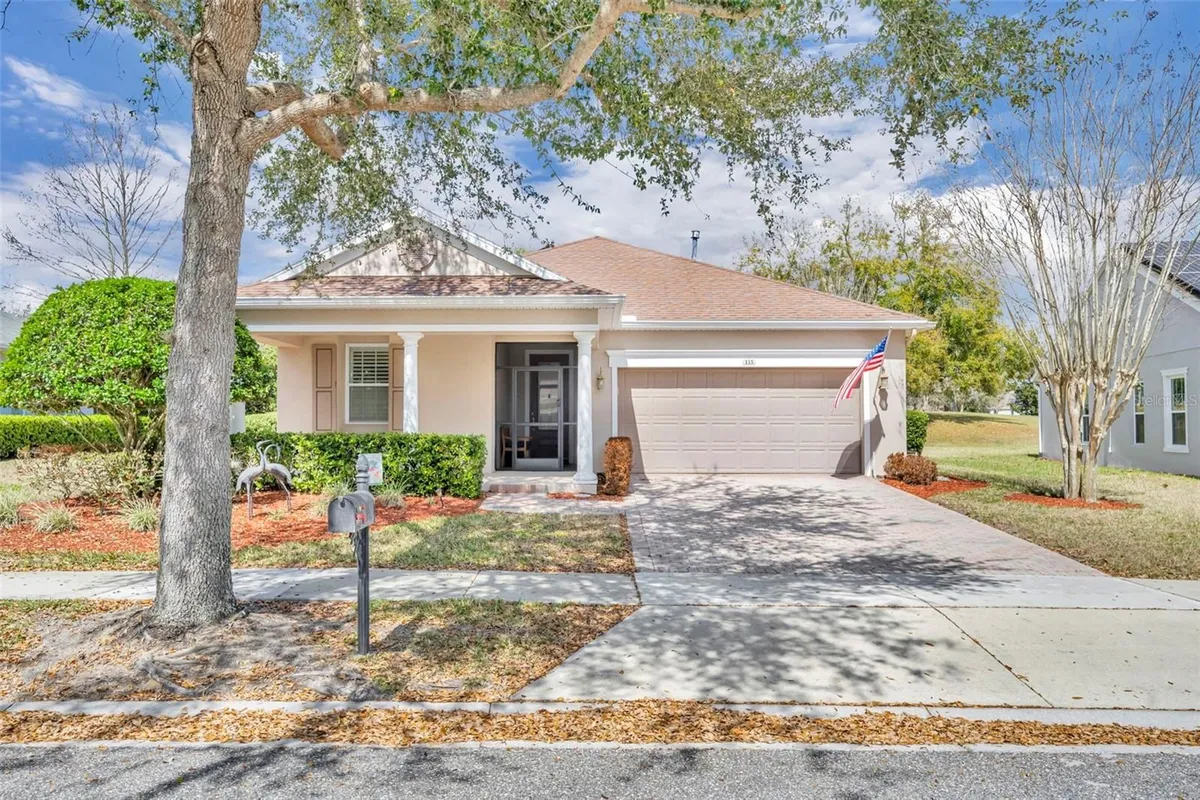 Property Slideshow image 1 of 37 | 115 salt marsh ln, Groveland, FL, 34736