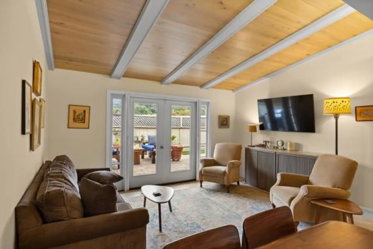 Property Slideshow image 1 of 40 | 262 hacienda carmel, Carmel, CA, 93923