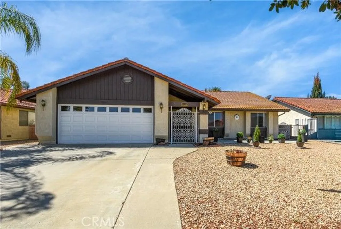 Property Slideshow image 1 of 32 | 2115 flame tree way, Hemet, CA, 92545