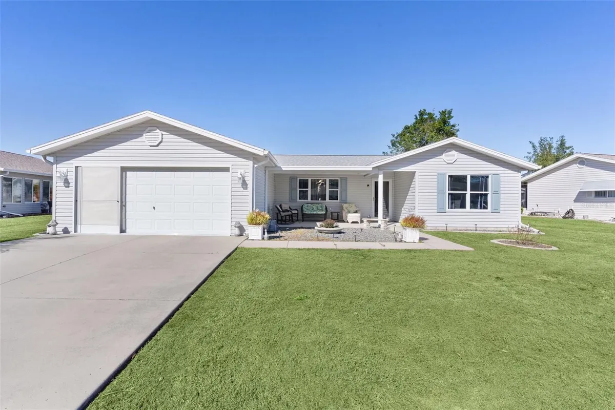 Property Slideshow image 1 of 27 | 10701 se 179th ln, Summerfield, FL, 34491