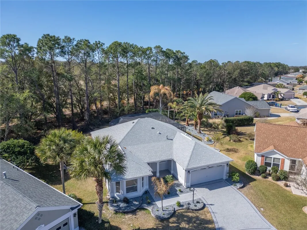 Property Slideshow image 1 of 32 | 1302 fortaleza dr, The Villages, FL, 32162