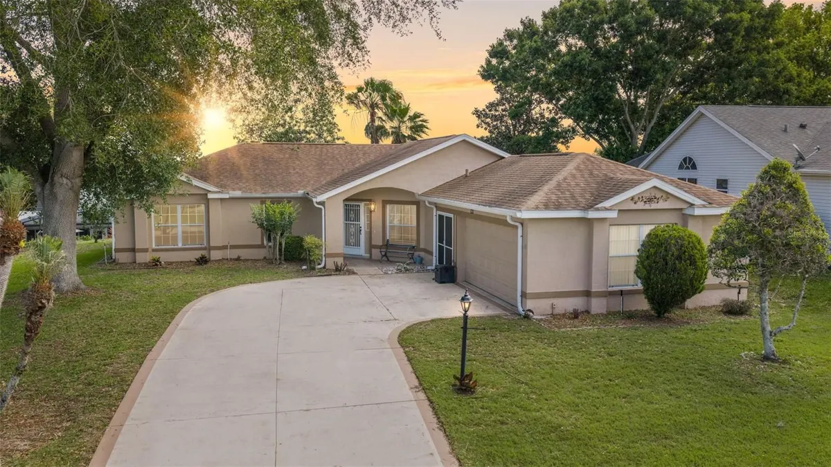 Property Slideshow image 1 of 56 | 24618 stillridge ct, Leesburg, FL, 34748