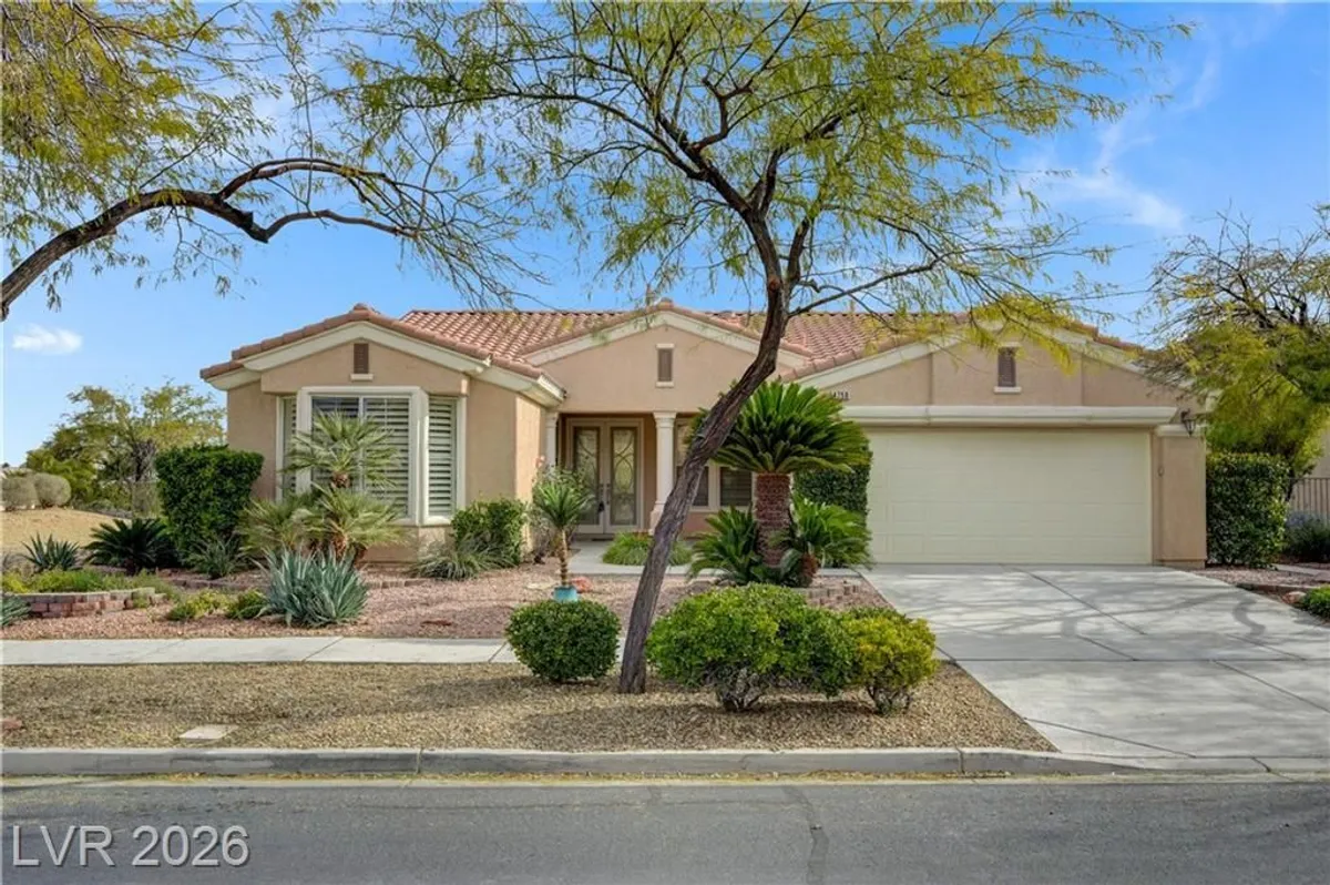 Property Slideshow image 1 of 44 | 4750 fiore bella blvd, Las Vegas, NV, 89135