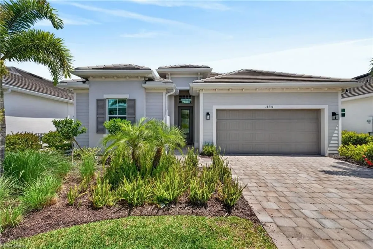 Property Slideshow image 1 of 30 | 13531 blue bay cir, Fort Myers, FL, 33913