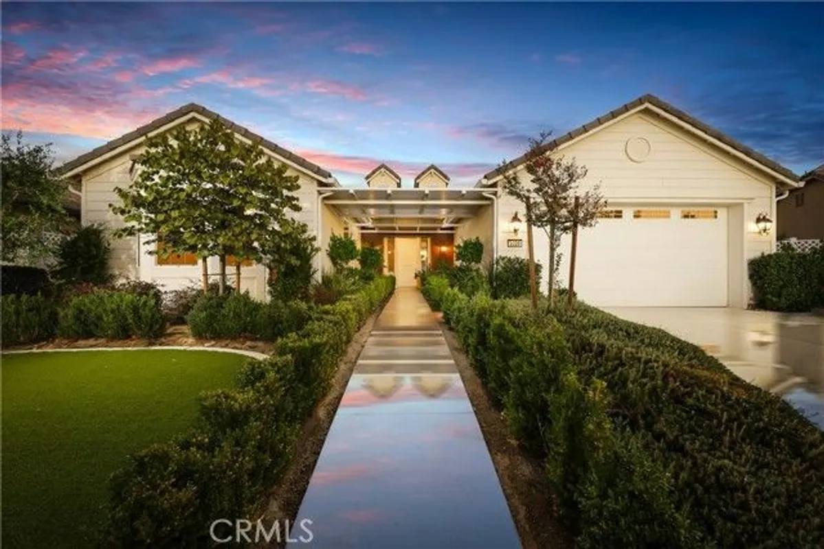 Property Slideshow image 1 of 40 | 2228 swanfield way, Bakersfield, CA, 93311