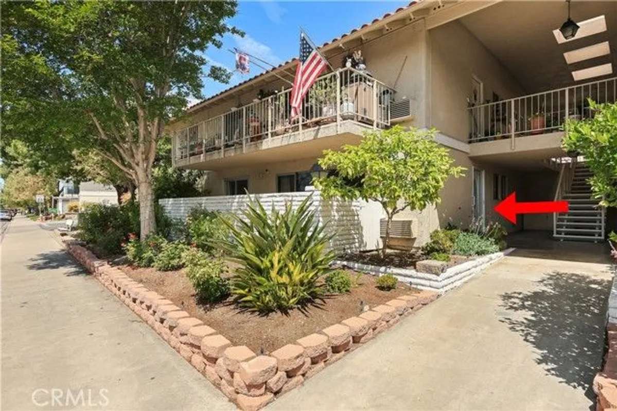 Property Slideshow image 1 of 29 | 2191 via mariposa e b, Laguna Woods, CA, 92637