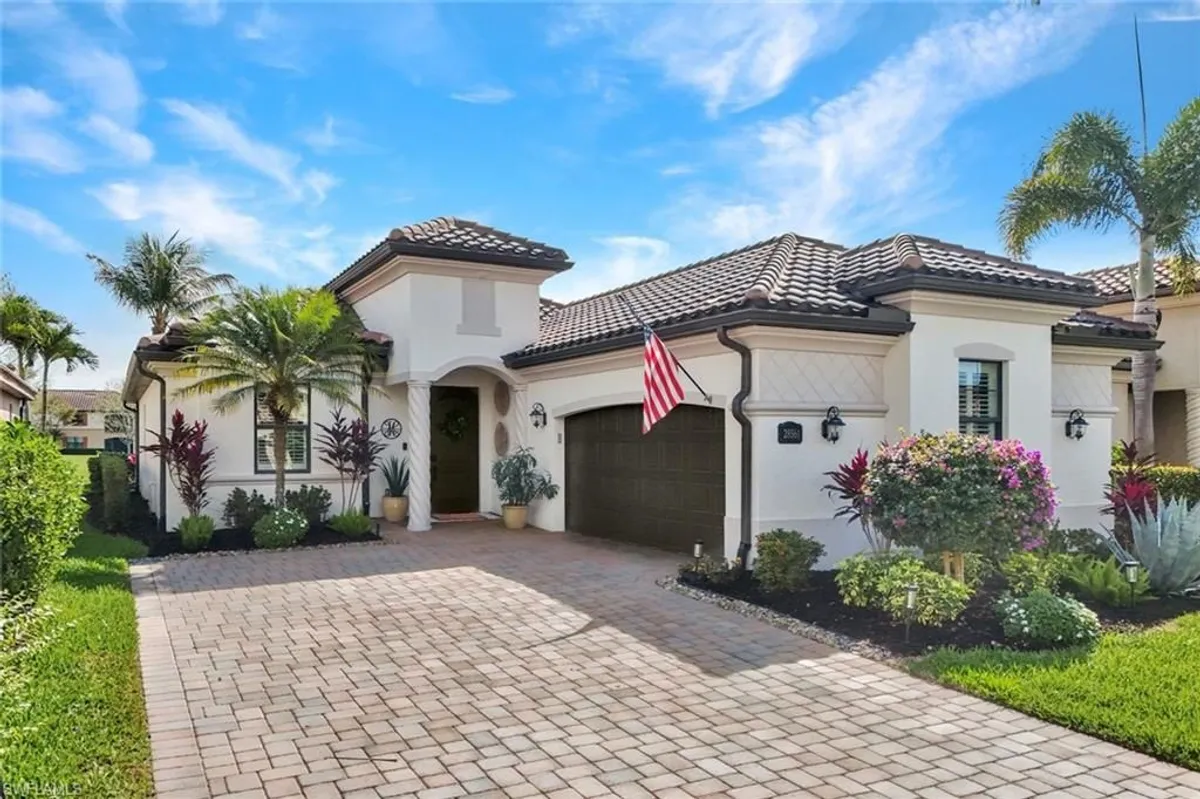 Property Slideshow image 1 of 27 | 28561 westmeath ct, Bonita Springs, FL, 34135