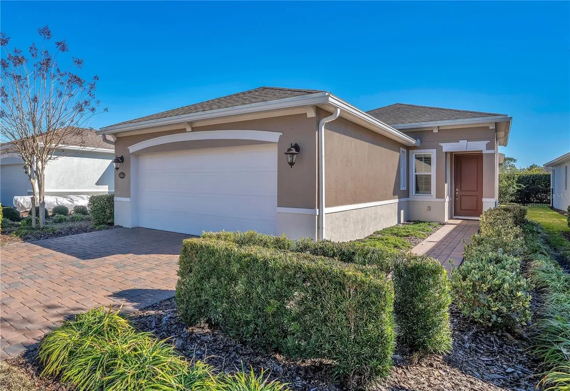 Property Slideshow image 1 of 38 | 1088 avery meadows way, Deland, FL, 32724