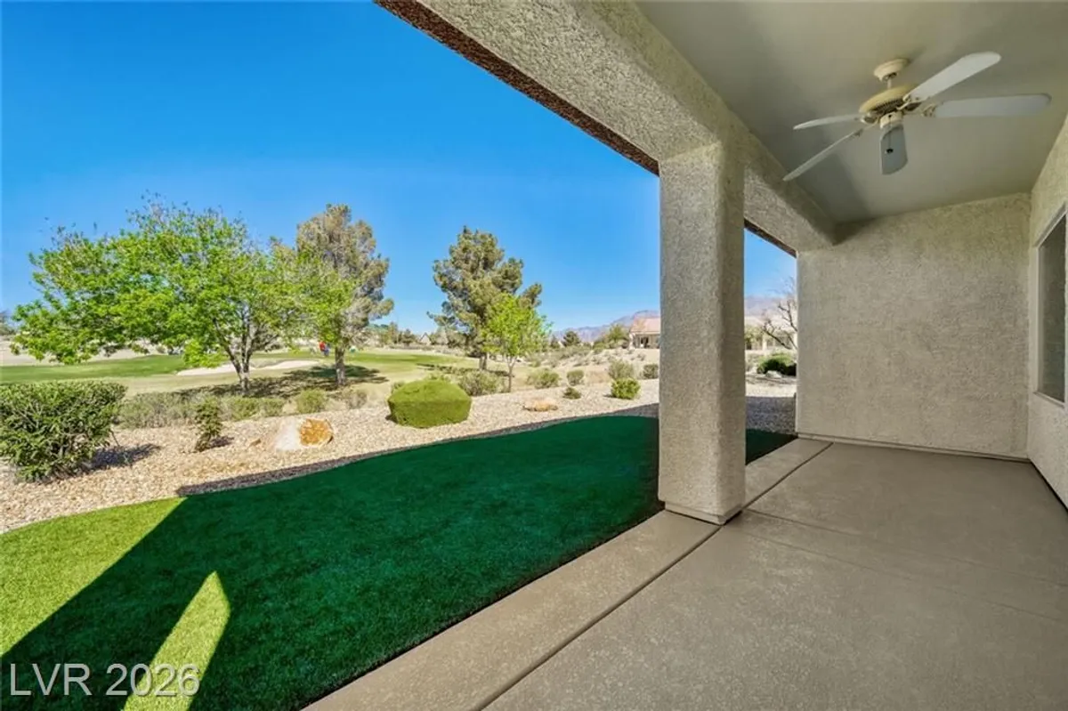 Property Slideshow image 1 of 58 | 7661 broadwing dr, North Las Vegas, NV, 89084
