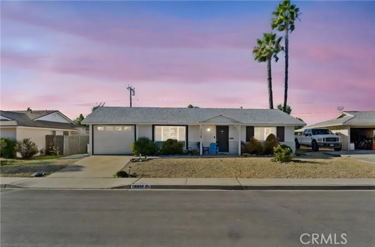 Property Slideshow image 1 of 24 | 26830 oakmont dr, Menifee, CA, 92586