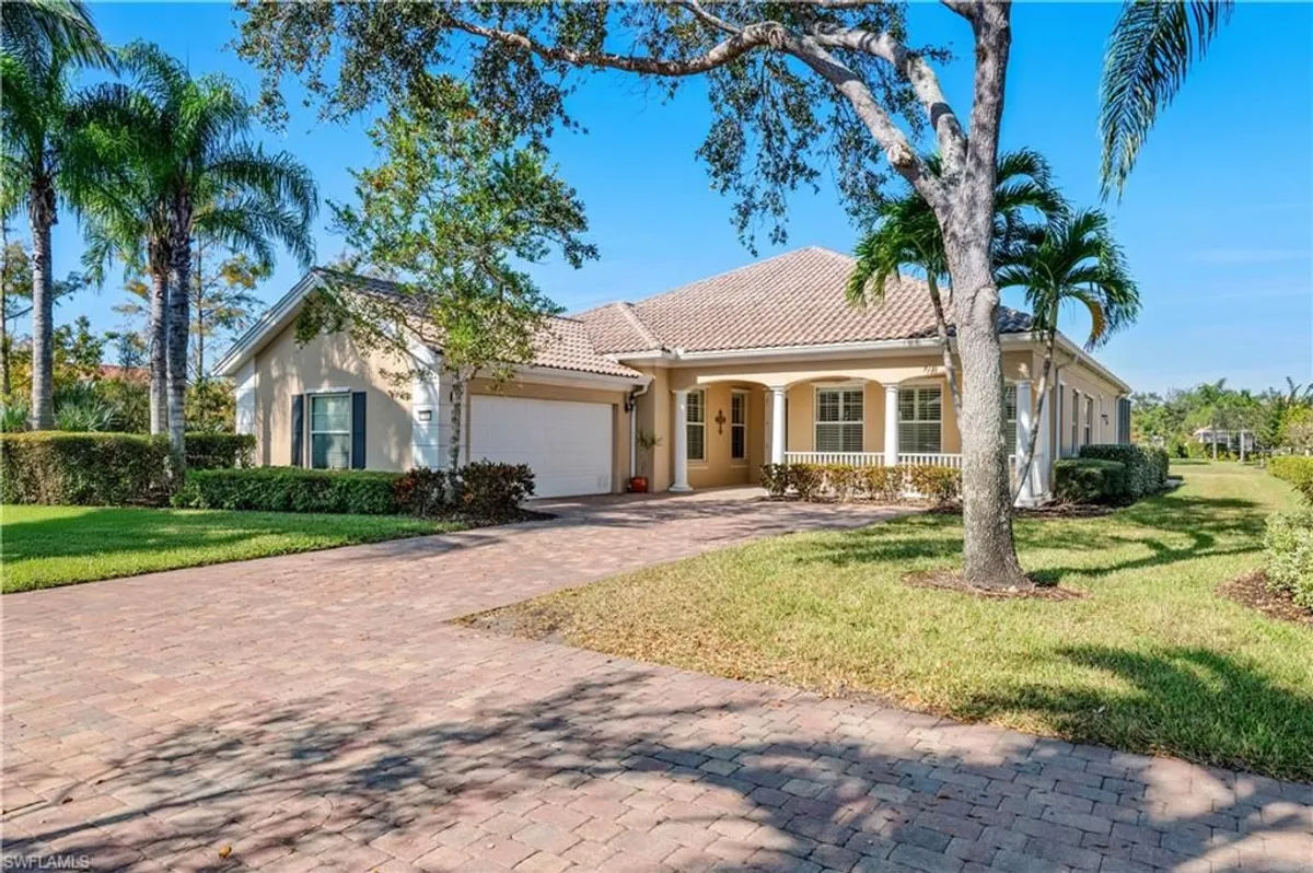 Property Slideshow image 1 of 43 | 28908 zamora ct, Bonita Springs, FL, 34135