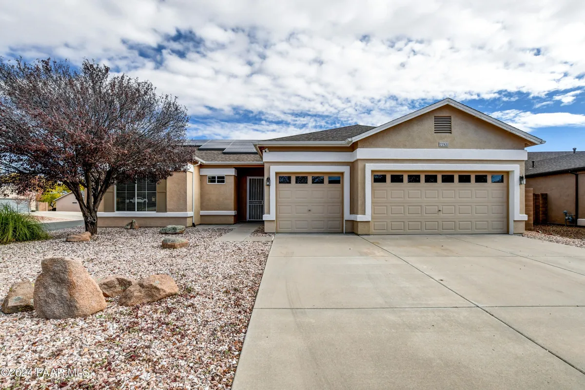 Property Slideshow image 1 of 58 | 7753 n siesta sunset ln, Prescott Valley, AZ, 86315