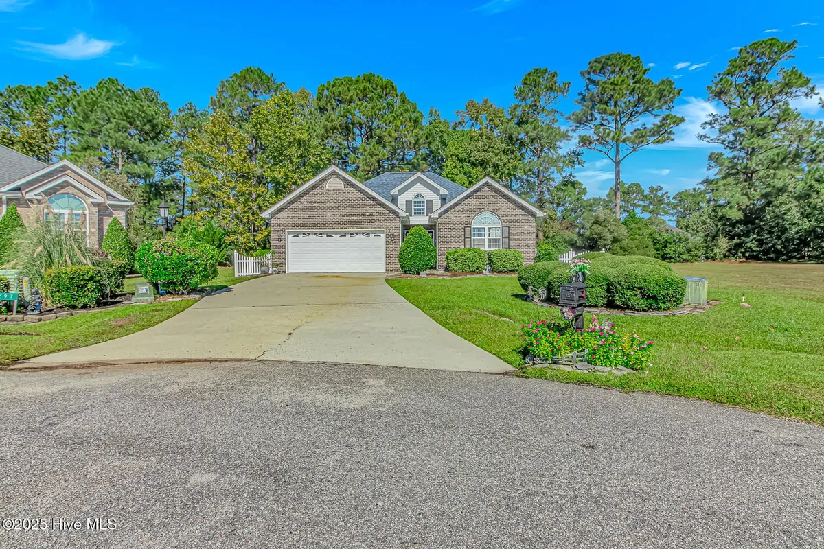 Property Slideshow image 1 of 40 | 299 ravennaside dr, Calabash, NC, 28467