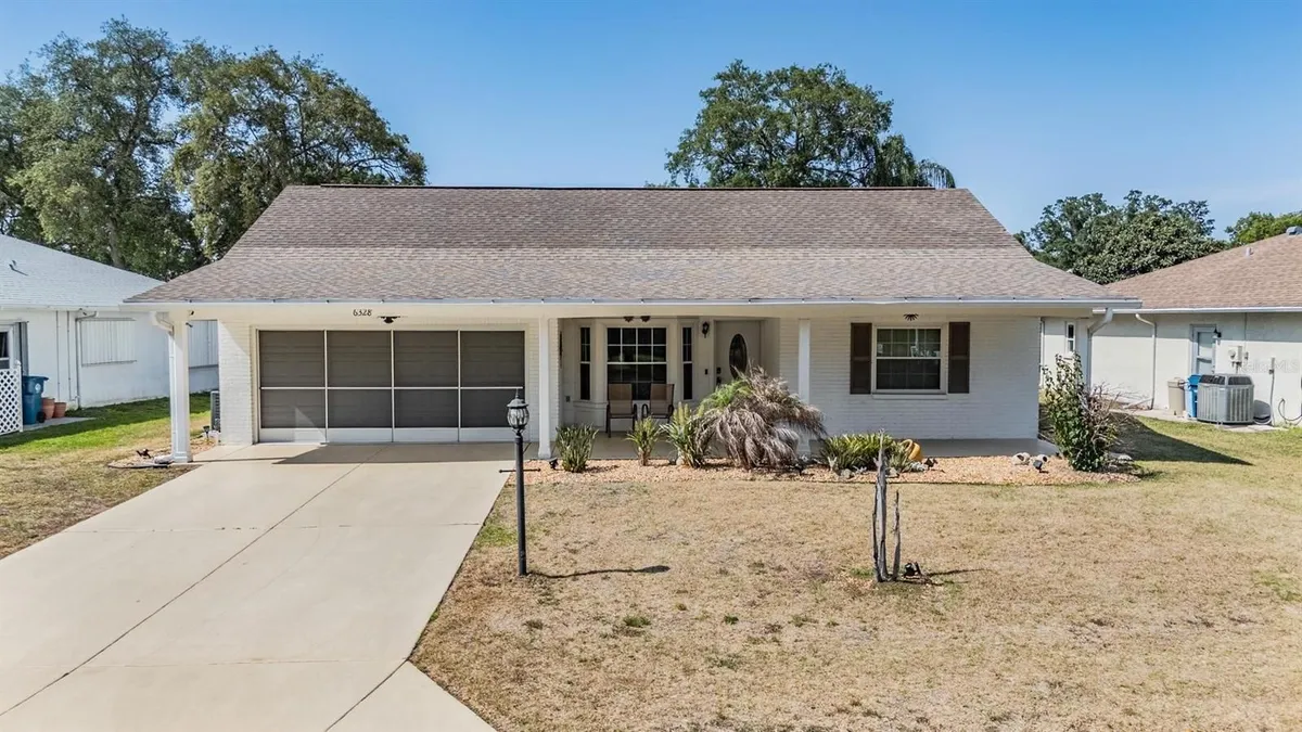 Property Slideshow image 1 of 43 | 6328 ocean pines ln, Spring Hill, FL, 34606