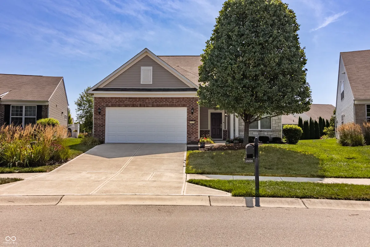 Property Slideshow image 1 of 64 | 13229 catawba trl, Fishers, IN, 46037