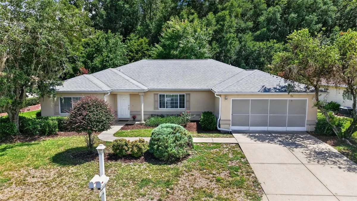 Property Slideshow image 1 of 62 | 11268 sw 139th pl, Dunnellon, FL, 34432
