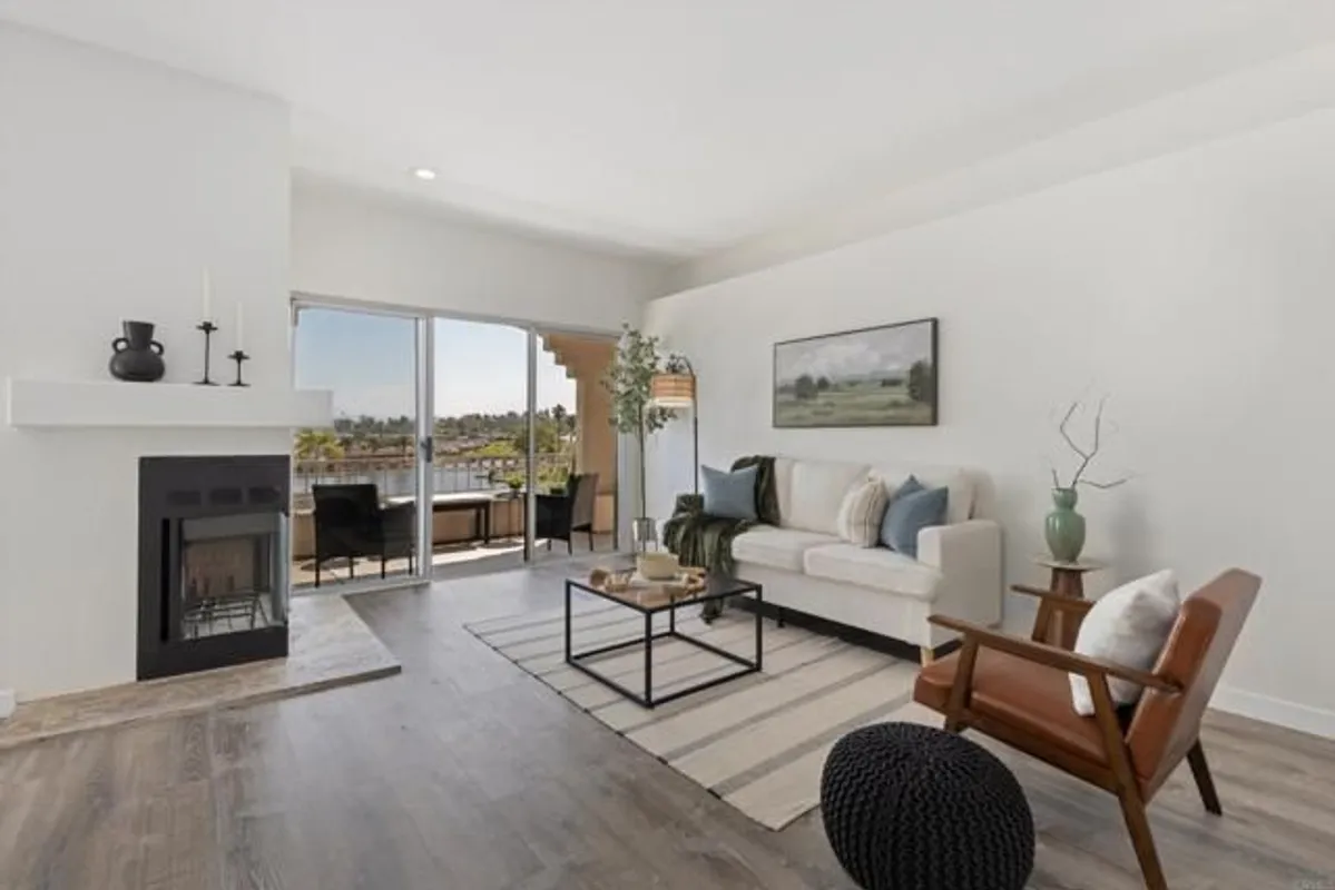 Property Slideshow image 1 of 52 | 1510 caminito aguar, San Marcos, CA, 92078