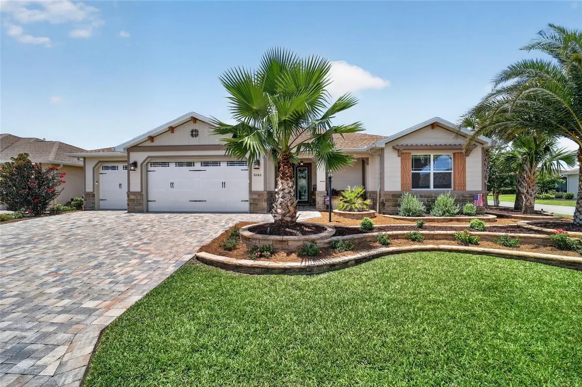 Property Slideshow image 1 of 72 | 9240 sw 89th street rd, Ocala, FL, 34481