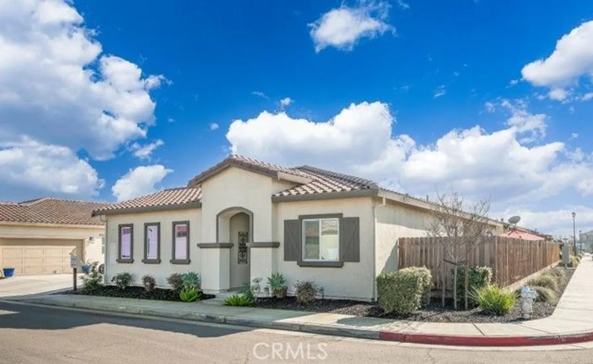 Property Slideshow image 1 of 38 | 869 grace dr, Los Banos, CA, 93635