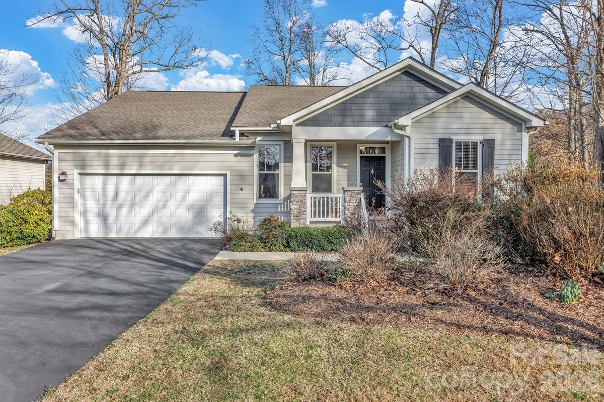 Property Slideshow image 1 of 48 | 12 hoolet ct, Candler, NC, 28715