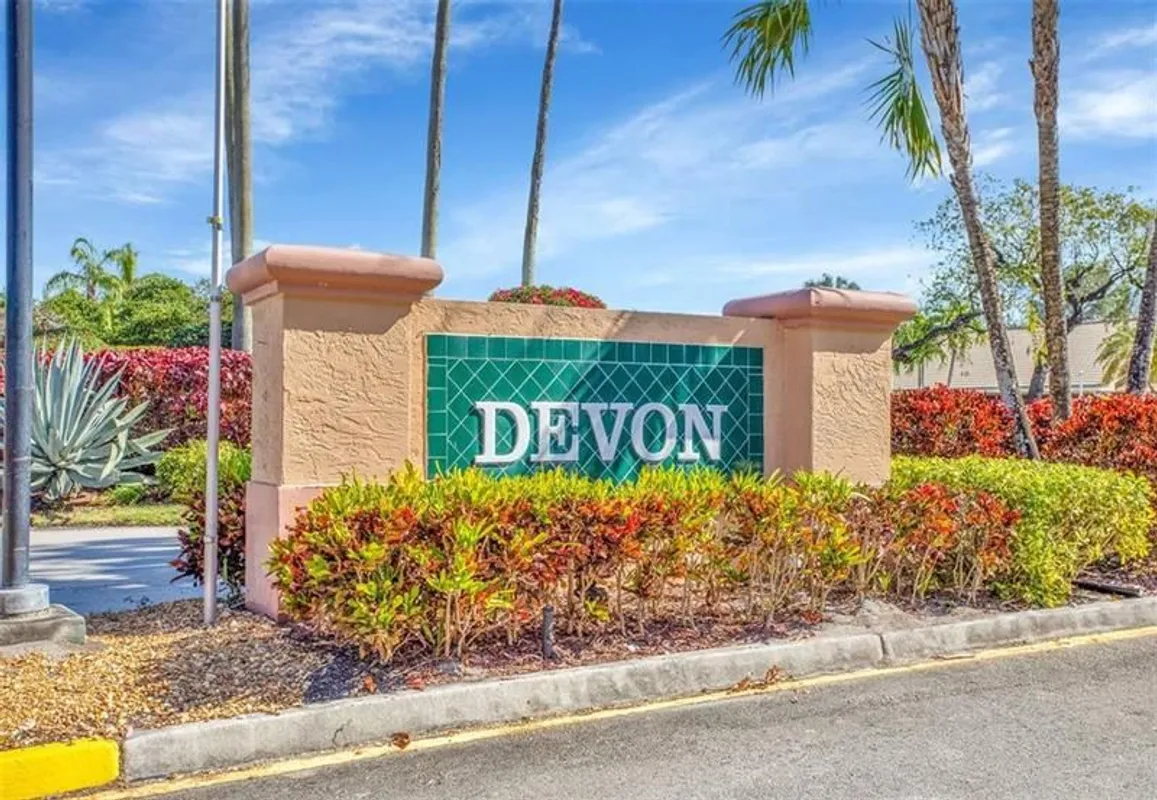 Property Slideshow image 1 of 6 | 7350 n devon dr 204, Tamarac, FL, 33321