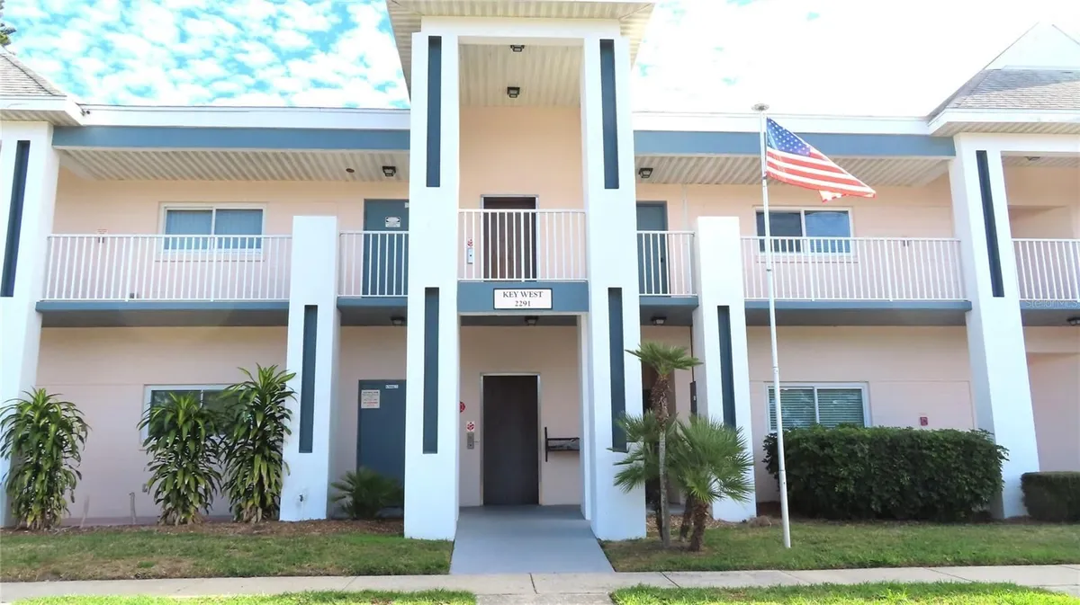Property Slideshow image 1 of 51 | 2291 americus blvd 7, Clearwater, FL, 33763