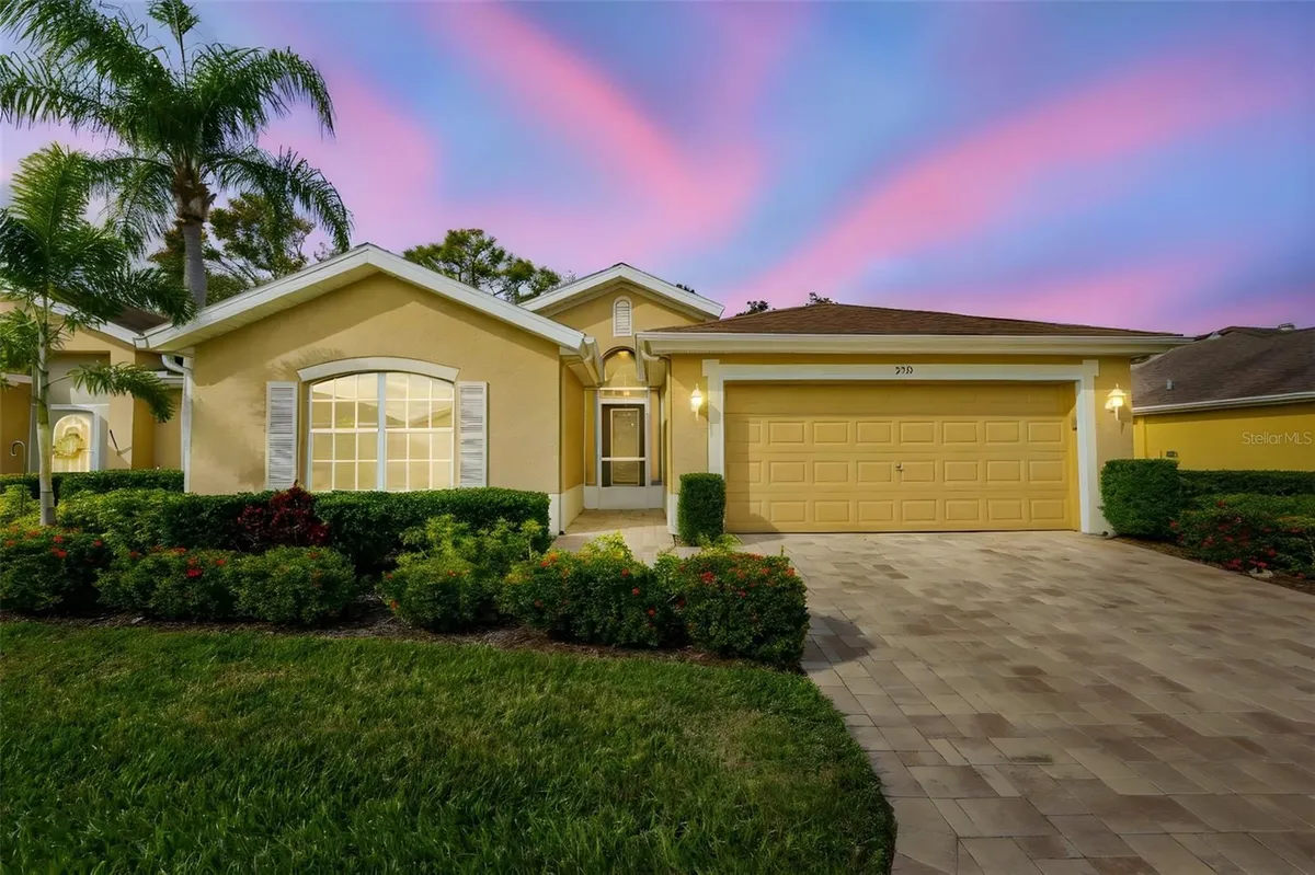 Property Slideshow image 1 of 69 | 930 villeroy greens dr, Sun City Center, FL, 33573