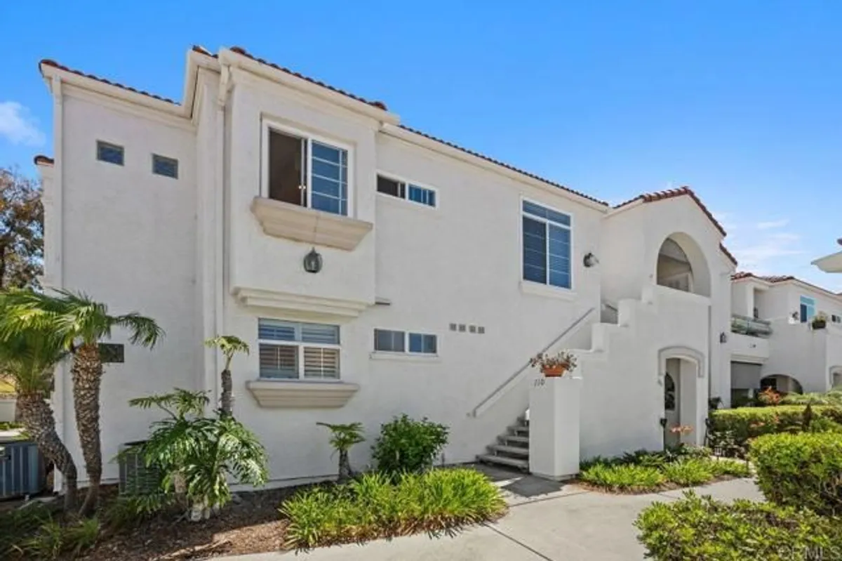 Property Slideshow image 1 of 48 | 3325 genoa way unit 110, Oceanside, CA, 92056