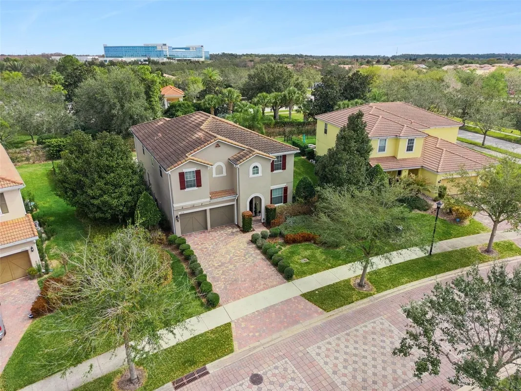 Property Slideshow image 1 of 77 | 11818 fiore dr, Orlando, FL, 32827