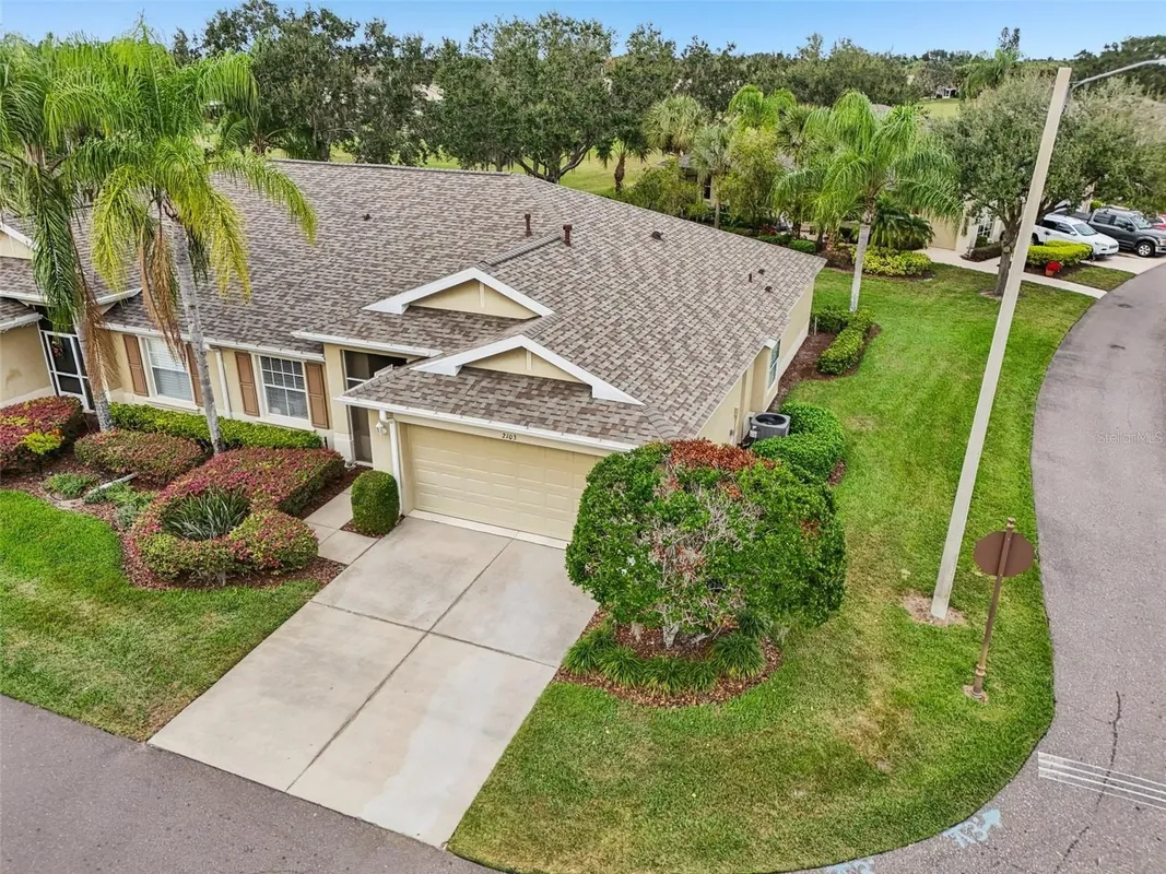 Property Slideshow image 1 of 61 | 2103 grantham greens dr, Sun City Center, FL, 33573