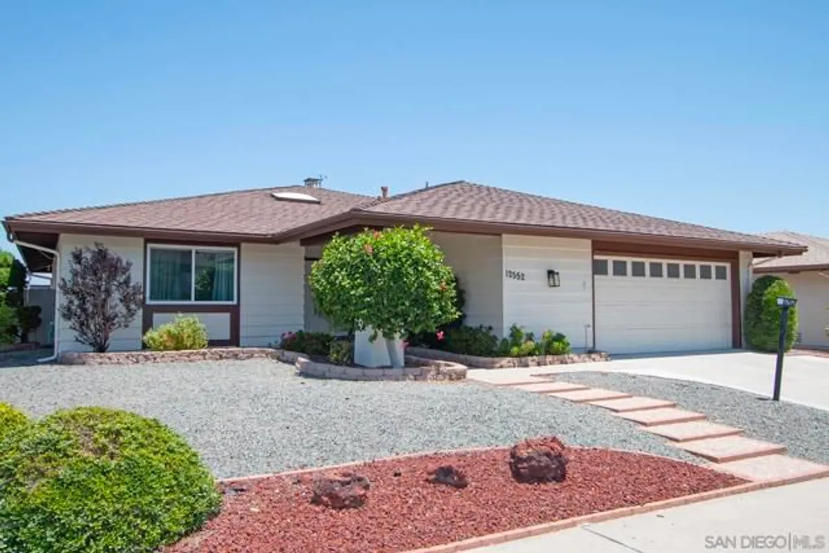 Property Slideshow image 1 of 52 | 12552 lomica dr, San Diego, CA, 92128