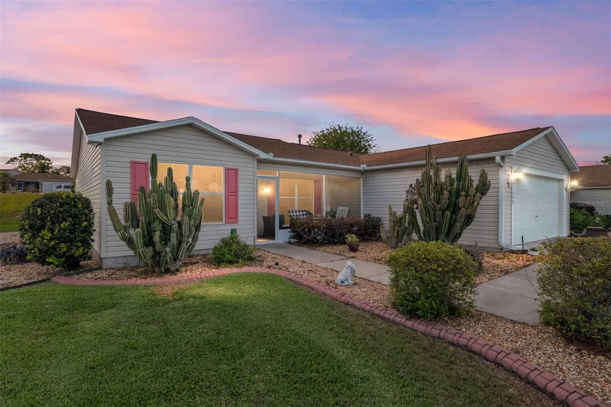 Property Slideshow image 1 of 58 | 17009 se 96th chapelwood cir, The Villages, FL, 32162