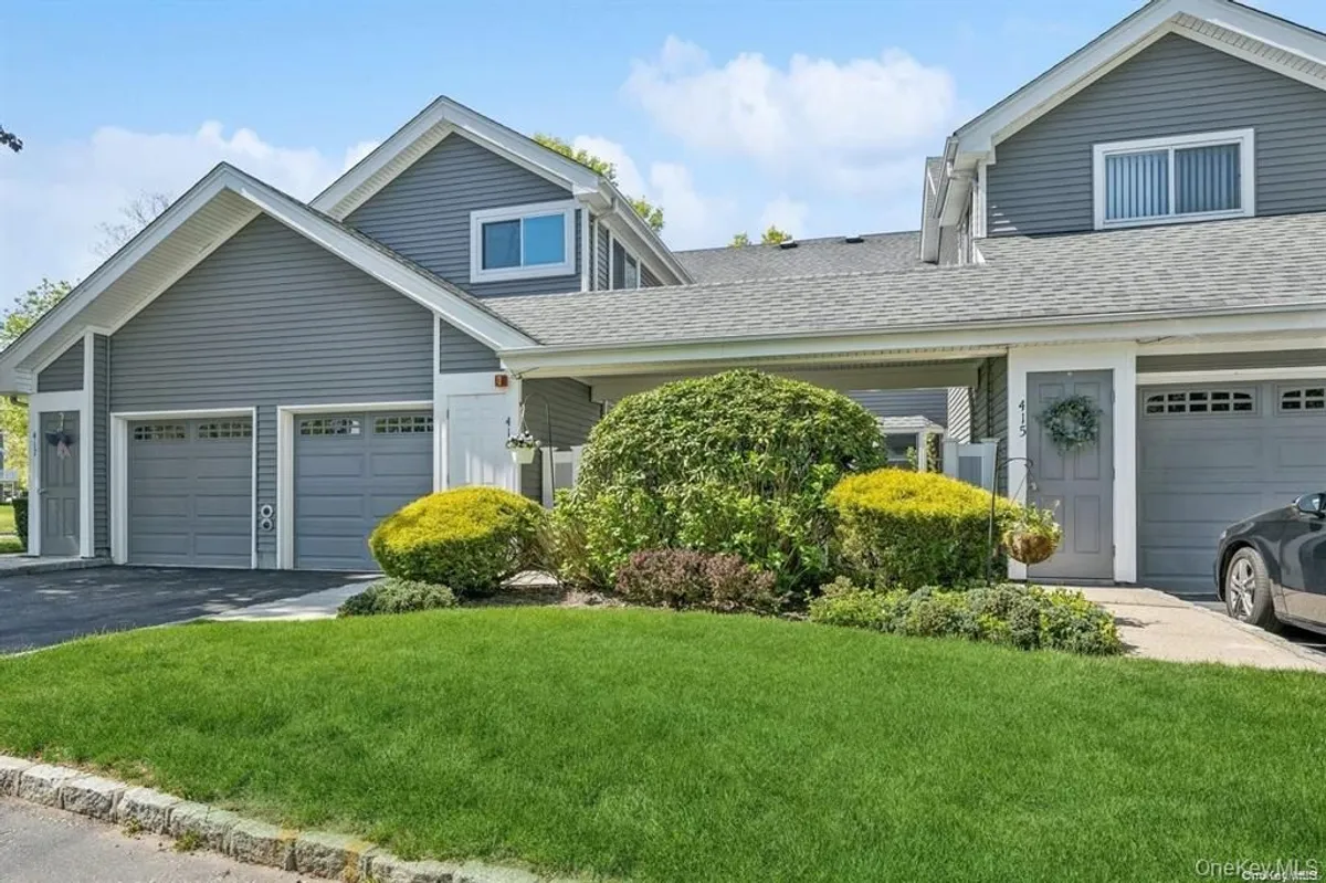 Property Slideshow image 1 of 18 | 416 lindsay ln, Moriches, NY, 11955