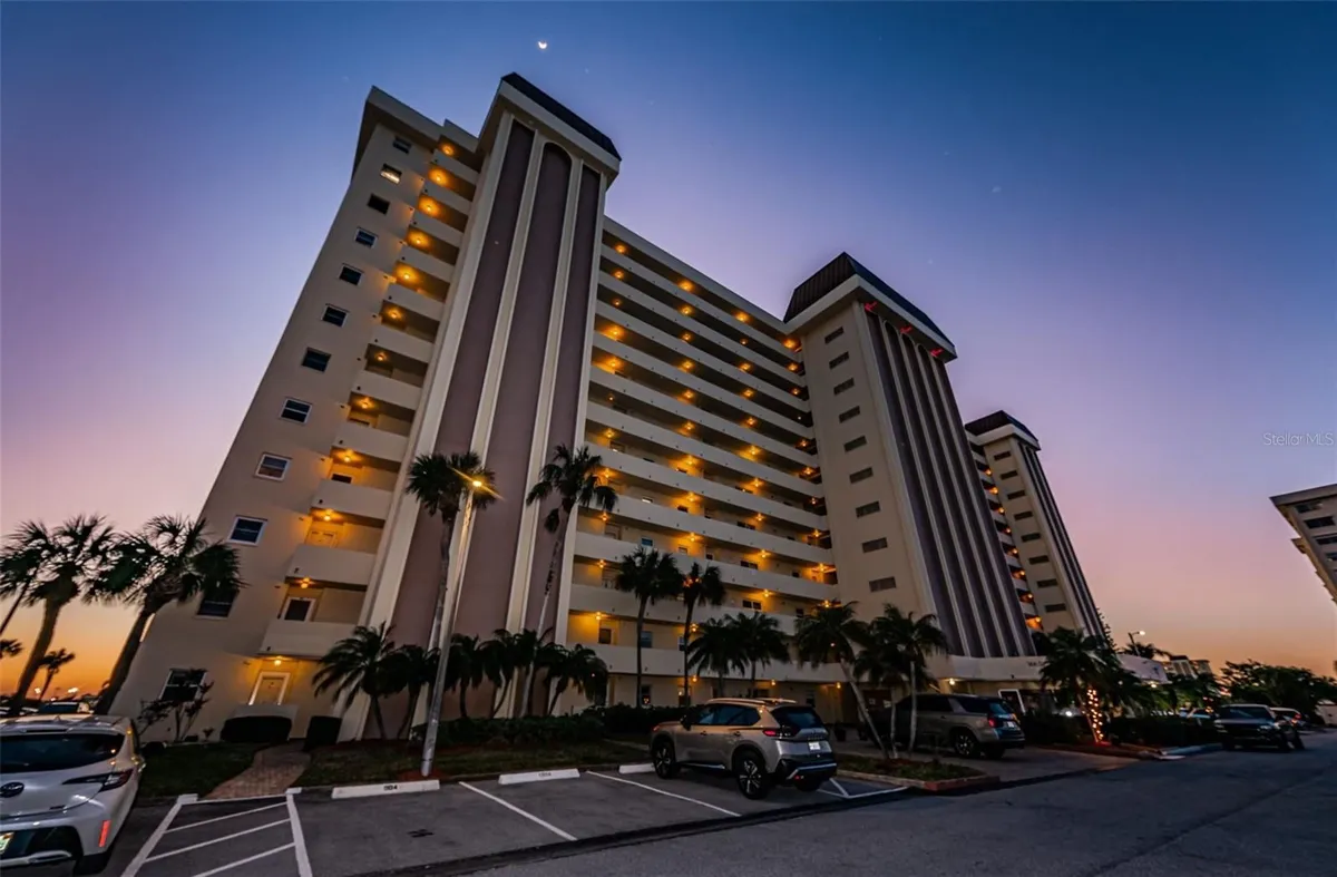 Property Slideshow image 1 of 50 | 4550 cove cir apt 502, St Petersburg, FL, 33708