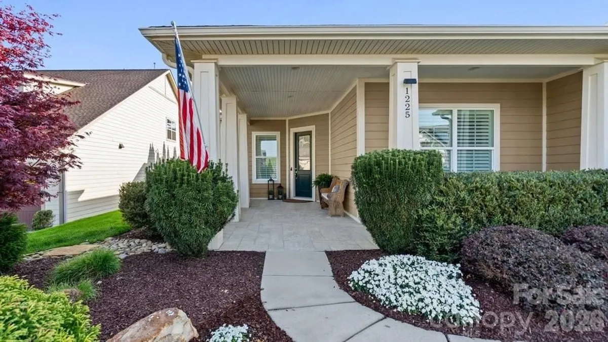 Property Slideshow image 1 of 48 | 1225 greenland dr, Denver, NC, 28037