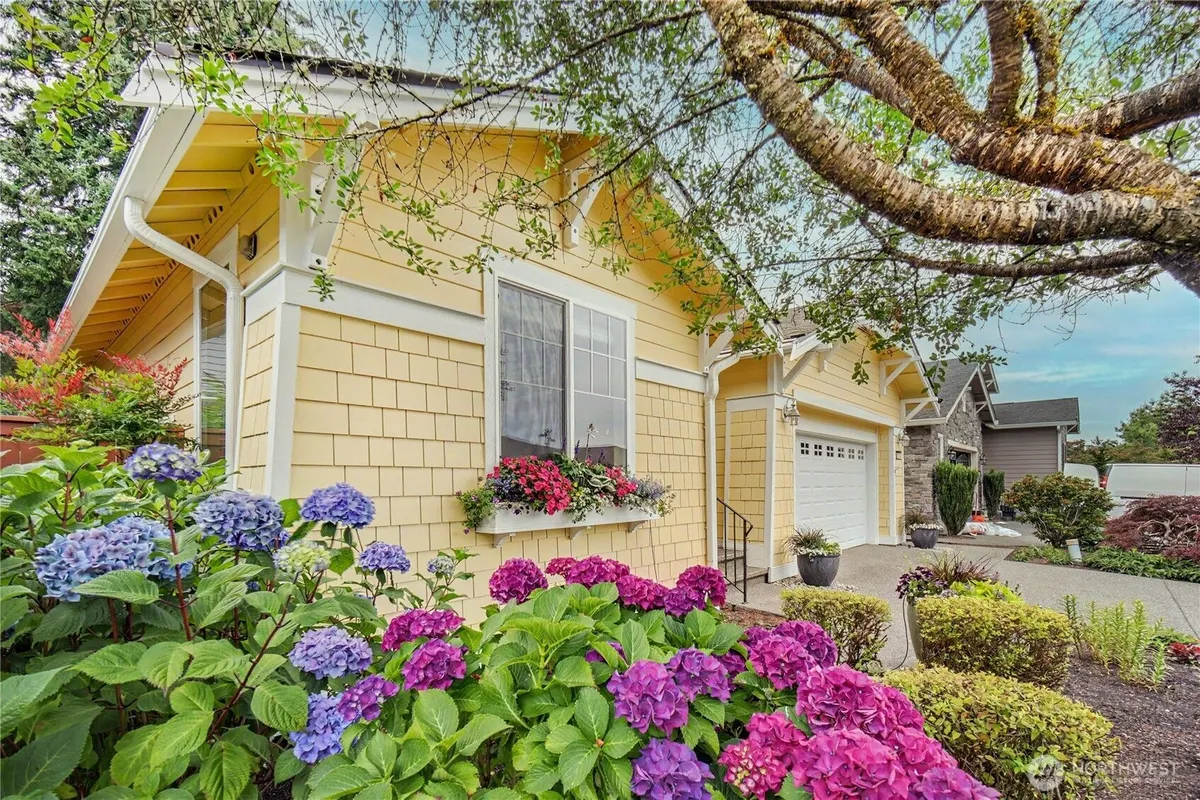 Property Slideshow image 1 of 40 | 8239 orcas loop, Olympia, WA, 98516