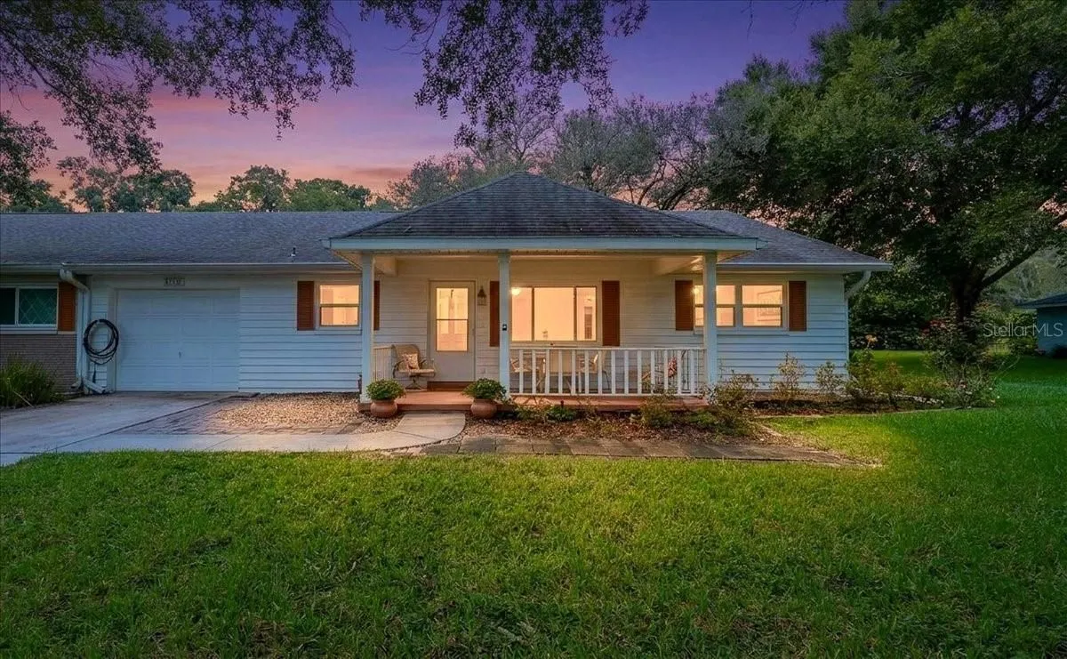 Property Slideshow image 1 of 89 | 8720 sw 97th st f, Ocala, FL, 34481