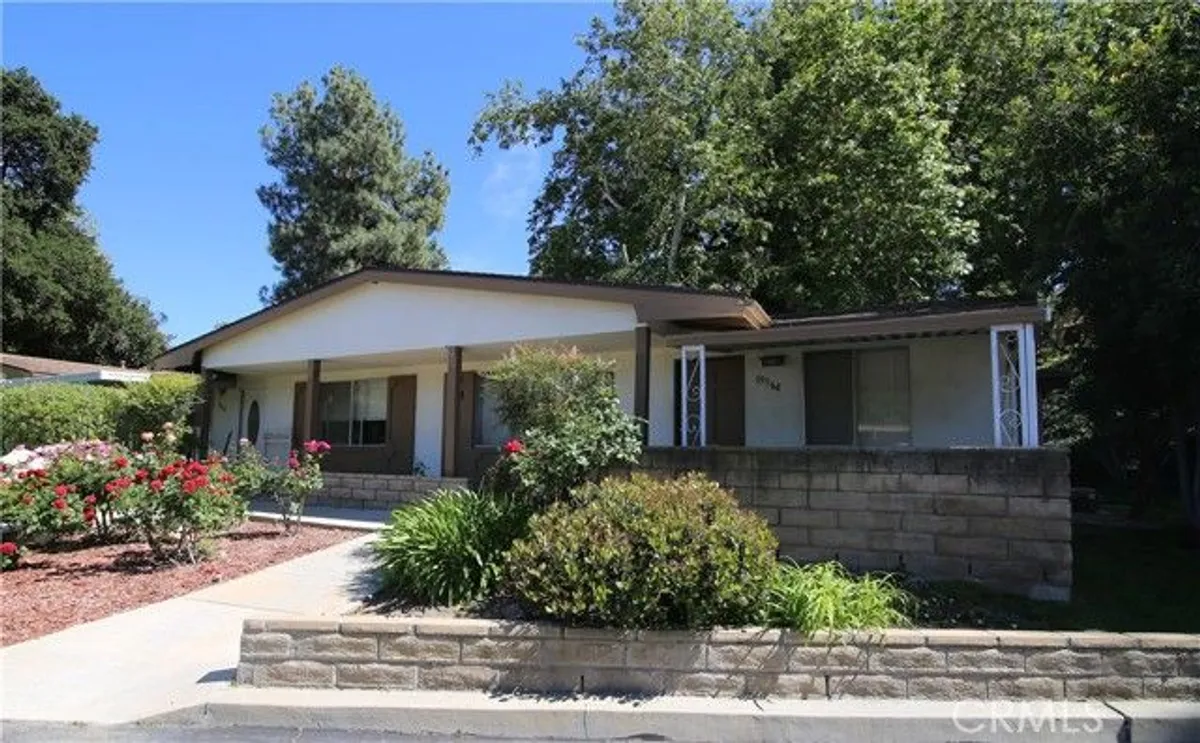 Property Slideshow image 1 of 7 | 19364 avenue of the oaks, Newhall, CA, 91321
