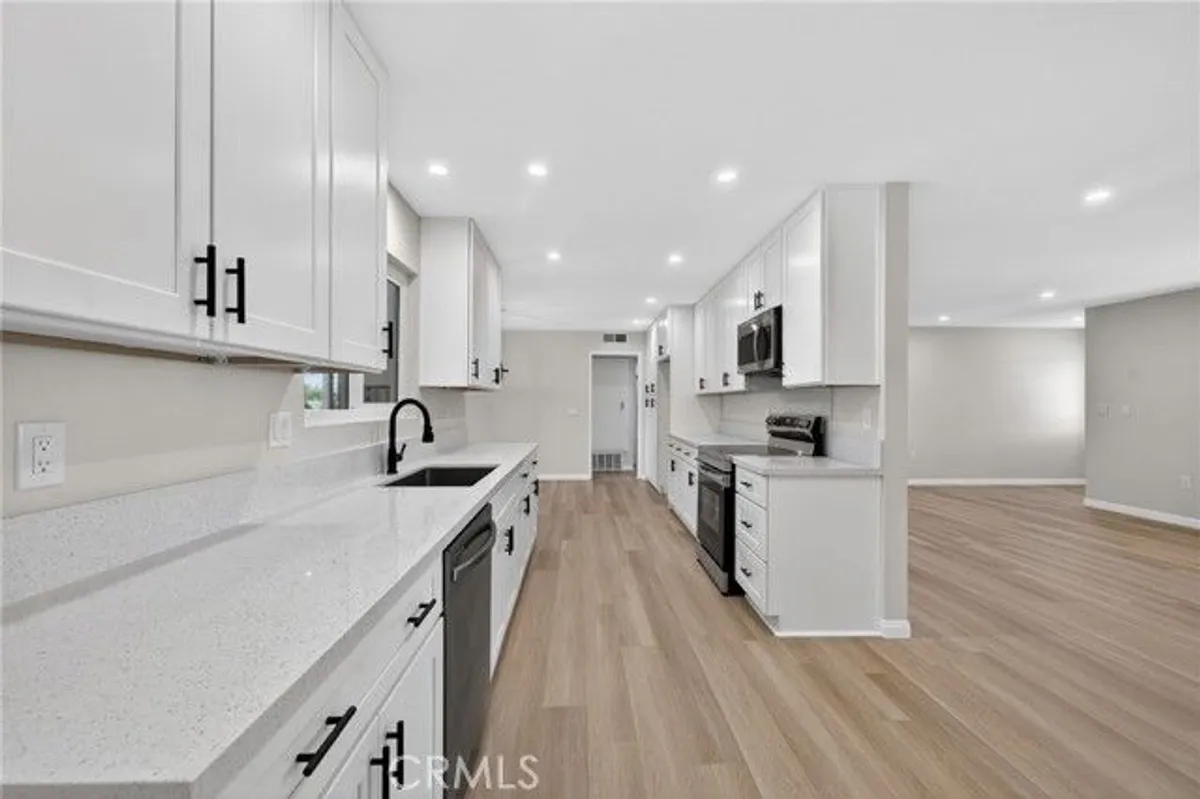 Property Slideshow image 1 of 47 | 28885 hope dr, Menifee, CA, 92586