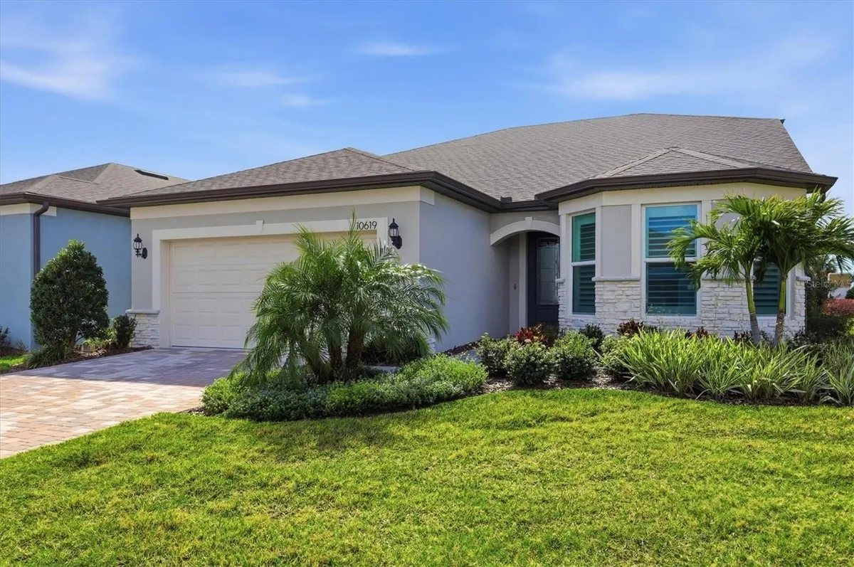 Property Slideshow image 1 of 67 | 10619 sea pines pl, Parrish, FL, 34219