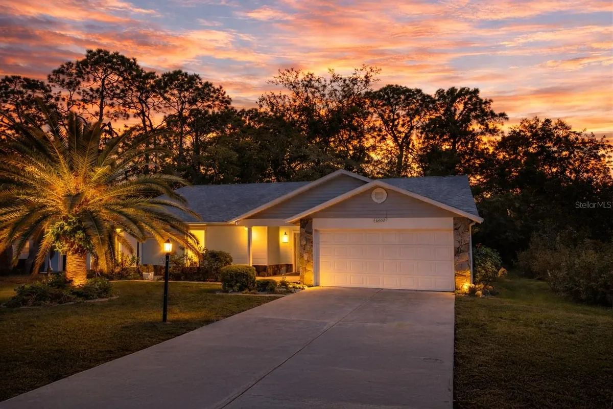 Property Slideshow image 1 of 41 | 6402 ocean pines ln, Spring Hill, FL, 34606