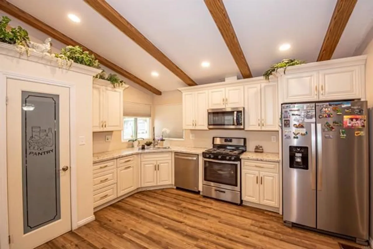 Property Slideshow image 1 of 67 | 38210 via, Murrieta, CA, 92563