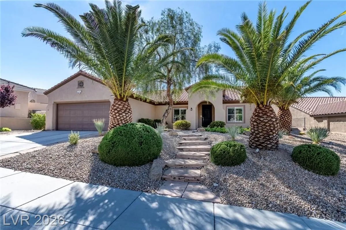 Property Slideshow image 1 of 48 | 2123 sandstone cliffs dr, Henderson, NV, 89044