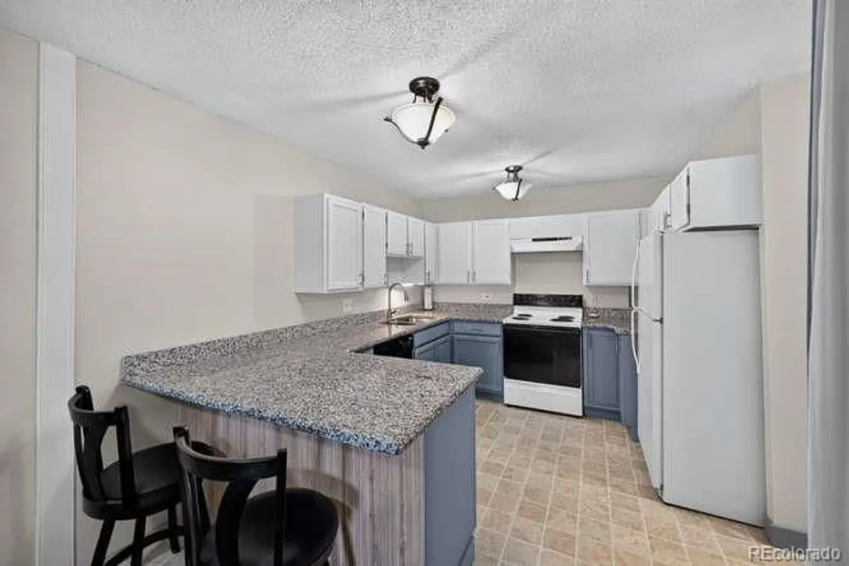 Property Slideshow image 1 of 29 | 750 s alton way 8c, Denver, CO, 80247