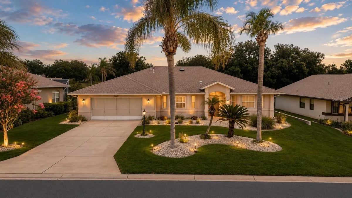 Property Slideshow image 1 of 38 | 21127 royal st georges ln, Leesburg, FL, 34748