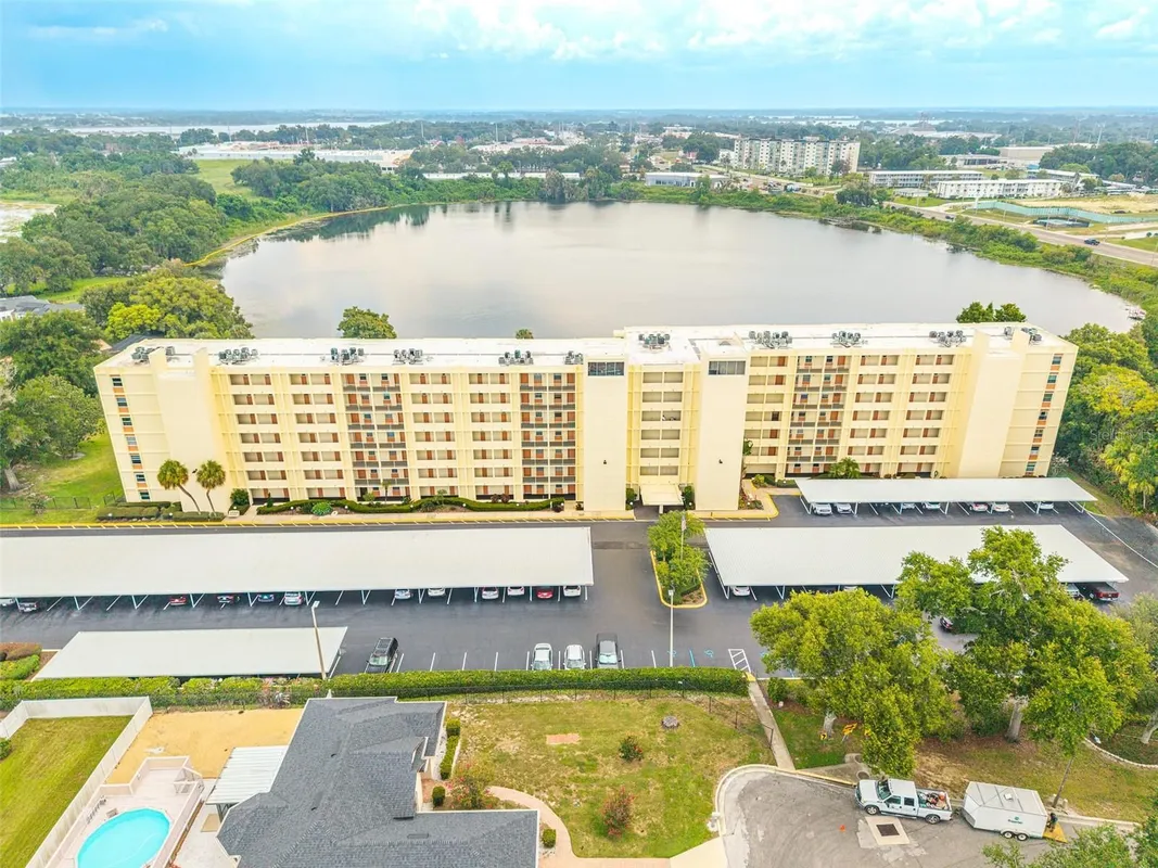 Property Slideshow image 1 of 34 | 700 mirror ter 511, Winter Haven, FL, 33881