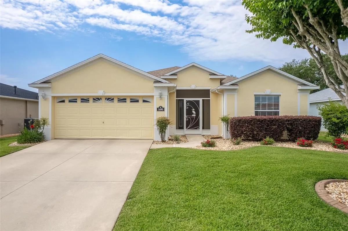 Property Slideshow image 1 of 37 | 1690 sw 158th ln, Ocala, FL, 34473