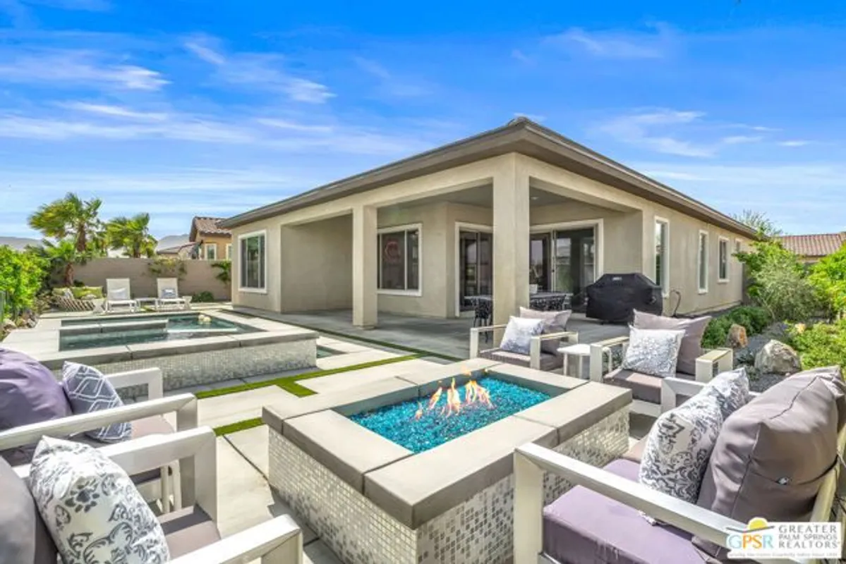 Property Slideshow image 1 of 64 | 76 claret, Rancho Mirage, CA, 92270