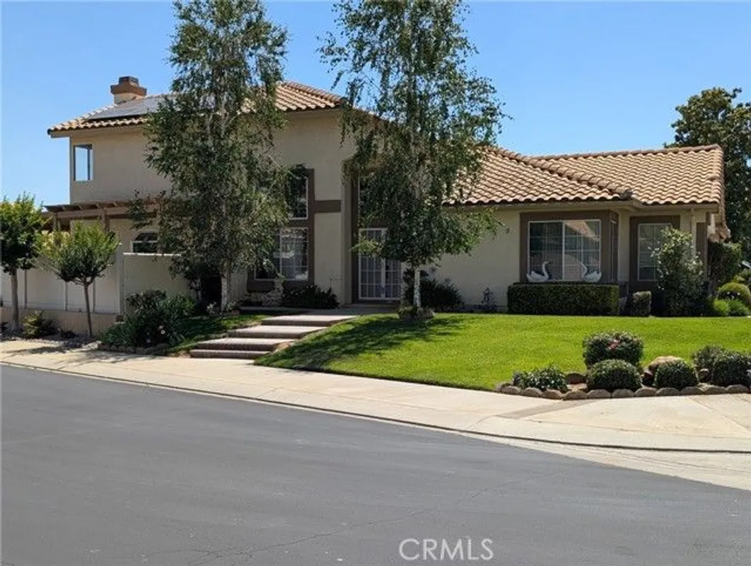 Property Slideshow image 1 of 4 | 886 oakland hls, Banning, CA, 92220