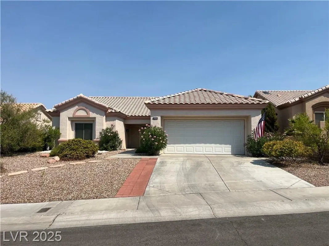 Property Slideshow image 1 of 35 | 2712 breakers creek dr, Las Vegas, NV, 89134